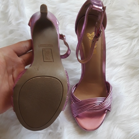 Womens Pink Heels Brand New - Picture 2 of 5